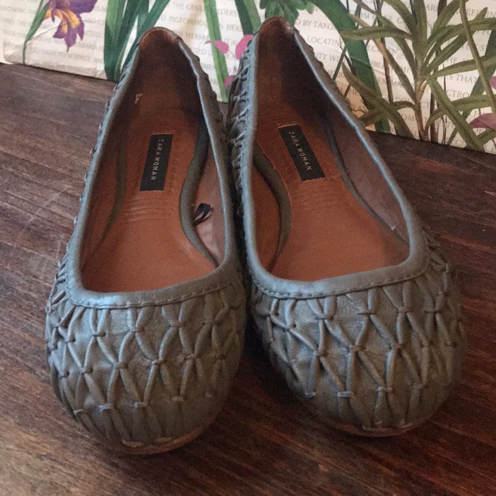 Zara gray flats